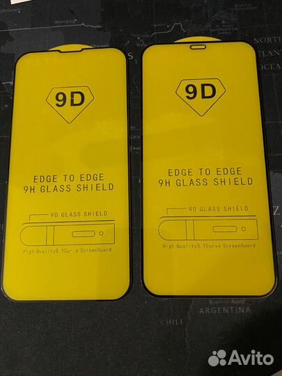 Защитное стекло на iPhone