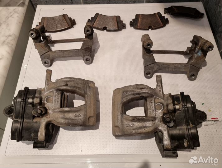 Задние тормозные суппорты audi q7 4m