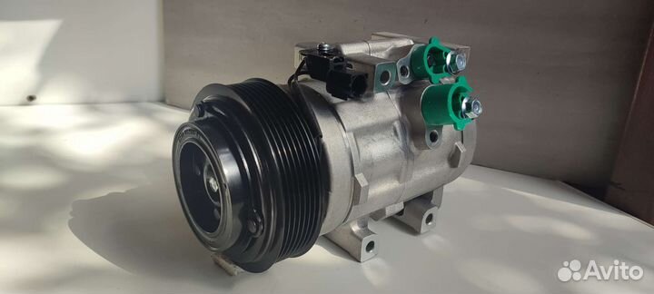 Компрессор кондиционера Hyundai grand starex