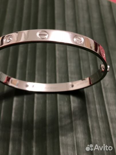 Золотой браслет картиерCartier