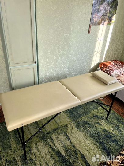 Кушетка для наращивания ресниц