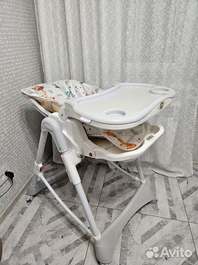 Стульчик для кормления babyton