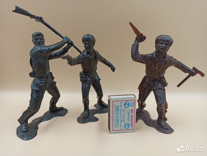 Пластмассовые фигурки. Солдаты СССР 6шт