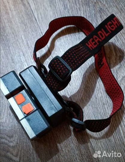 Налобный фонарик