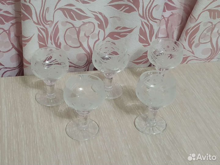 Хрустальные рюмки на ножке СССР