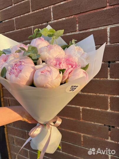 Букет пионов