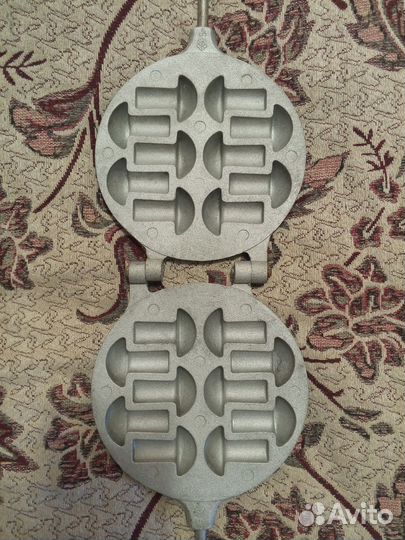 Форма для выпечки вафельница