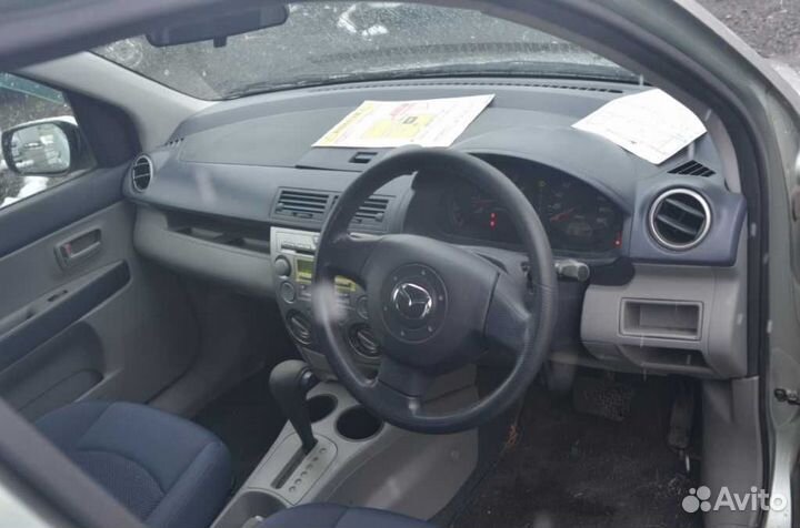 Разбор mazda demio 2003