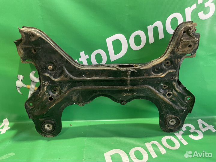 Подрамник передний skoda octavia a4 tur