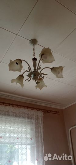 Люстра 5 рожков бу, в рабочем состоянии