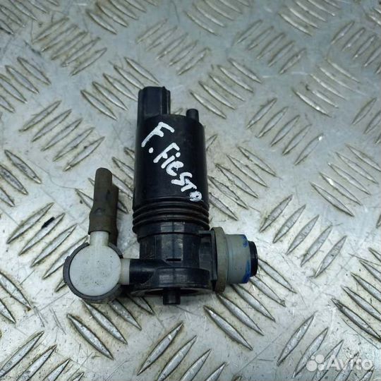 Насос отопителя Ford Fiesta MK6