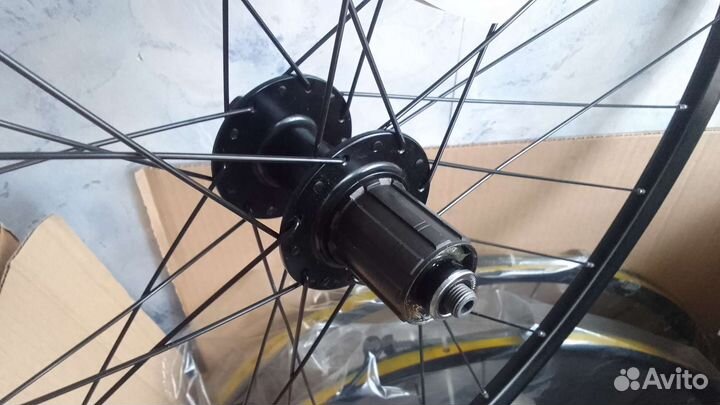 Велосипедные шоссейные колеса Decathlon 28