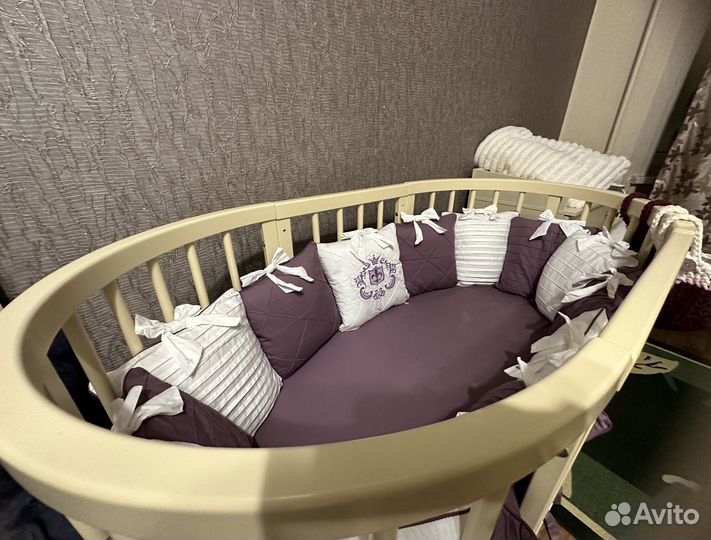 Комплект в детскую кроватку бортики-подушки