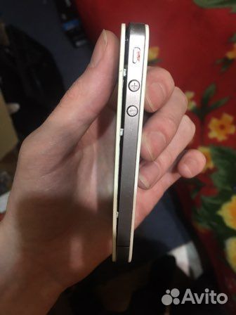 Телефон iPhone 4 32gb