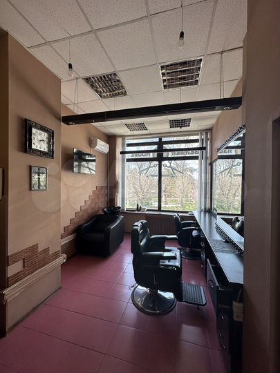 Кабинет в Салоне Красоты,16 м²