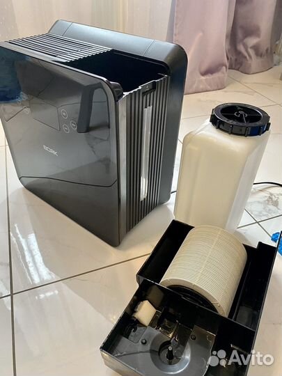 Увлажнитель и мойка воздуха Bork Q710