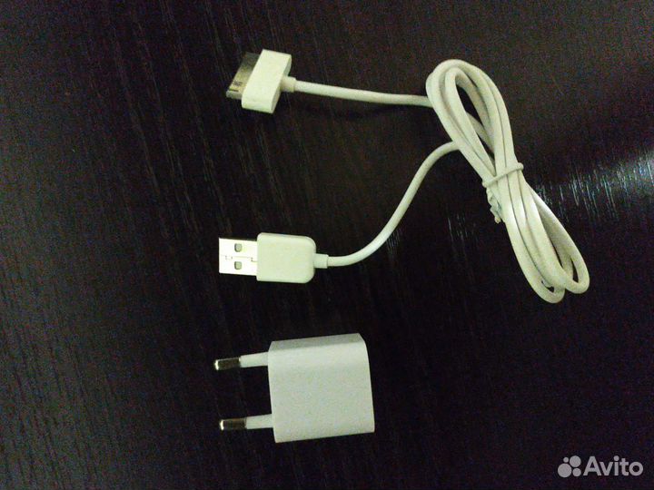 Зарядка на iPhone 4 4s