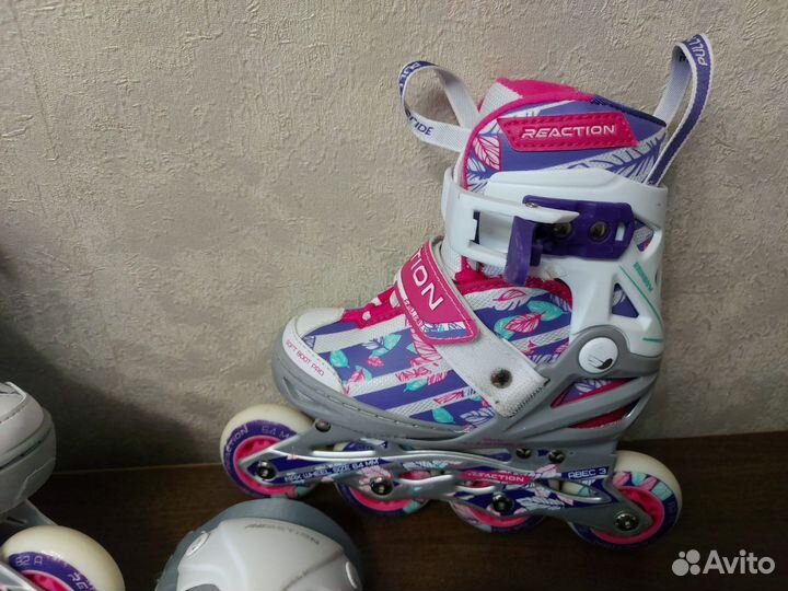 Продаю детские ролики раздвижные р.26-31.и защита