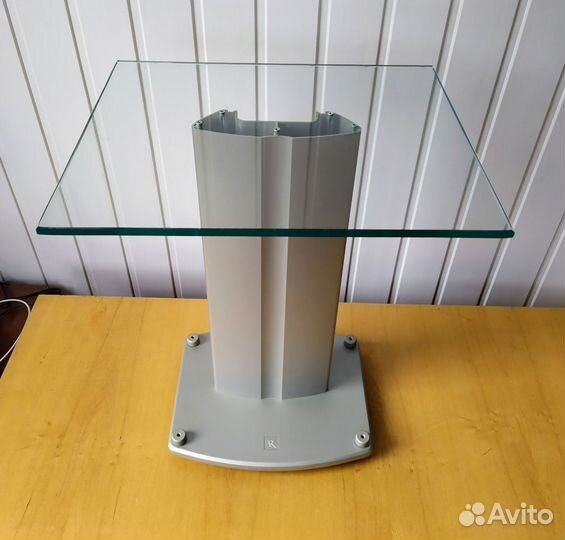 Подставка напольная для Hi-Fi техники