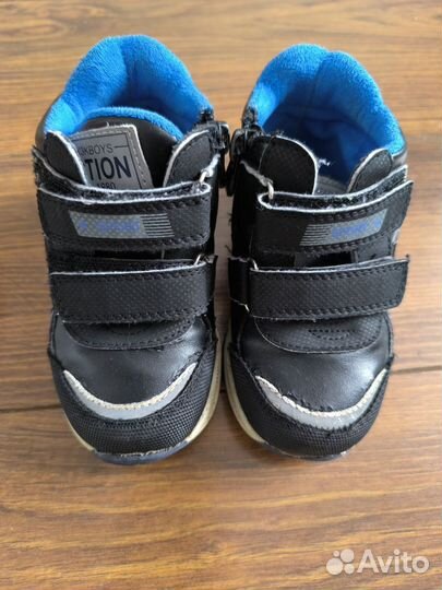 Детская обувь комплектом