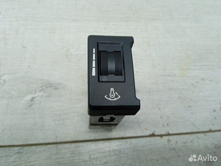 Кнопка освещения панели приборов Hyundai I30