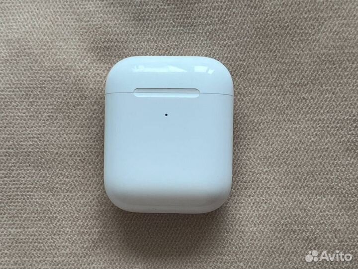 Airpods 2 кейс новый оригинальный
