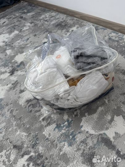 Отдам даром детские вещи на мальчика на девочку