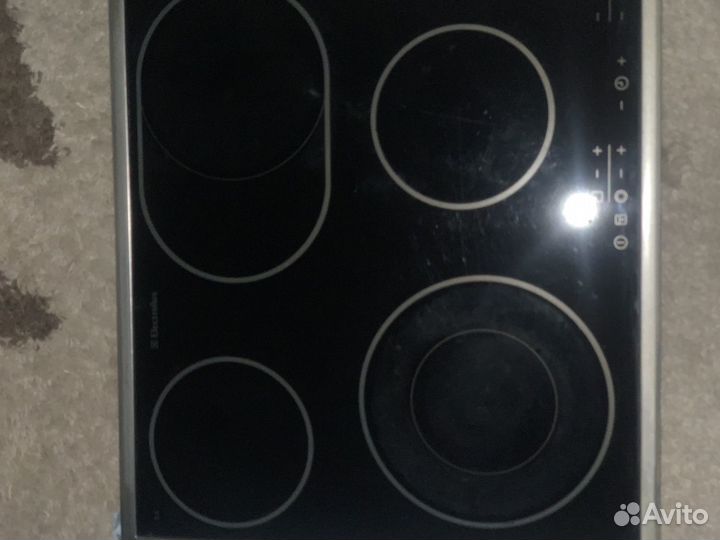 Электрическая варочная панель electrolux