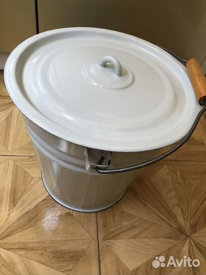 Продаю ведро эмалированное б/у