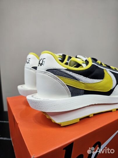 Nike Sacai undercover Yellow (8.5us)