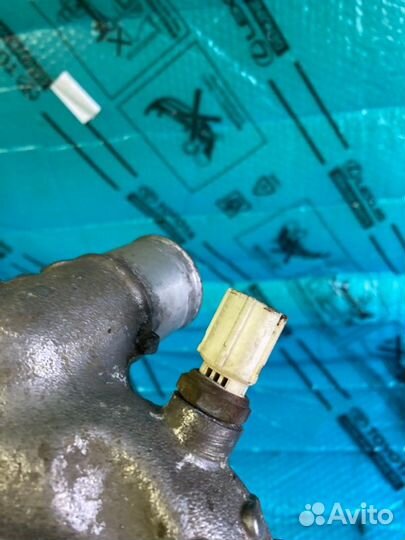 Фланец двигателя системы охлаждения Lexus Lx570