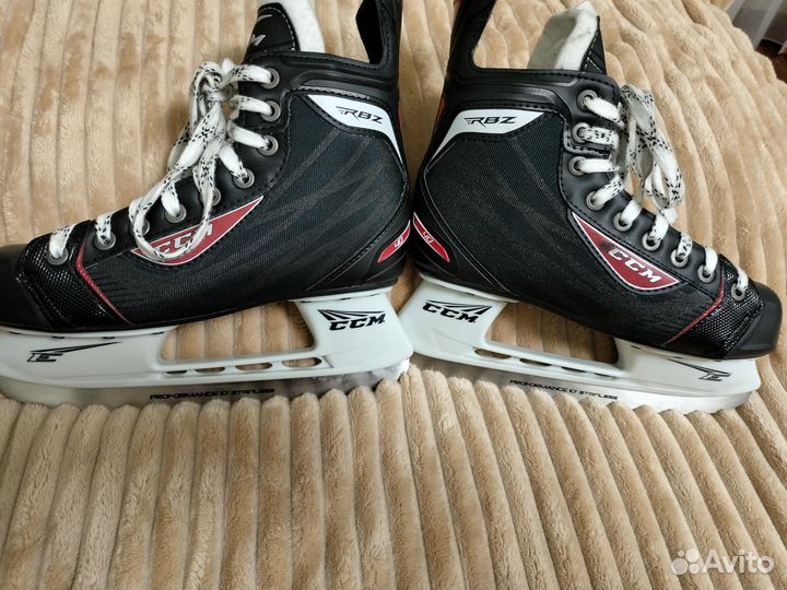 Хоккейные коньки ccm 39-40 размер