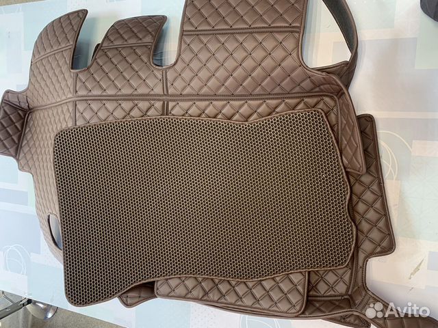 3d коврики в багажник Chevrolet Captiva