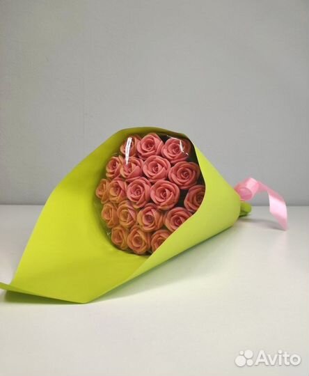 Розы из Белого Шоколада - 19 шт в Букете