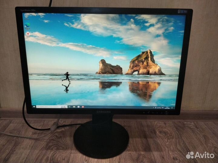 Монитор 24 дюйма Samsung