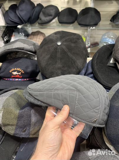 Мужские кепки классико