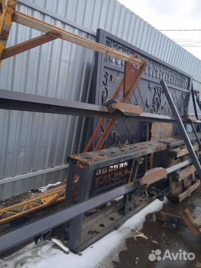 Подрамник бдф мерседес аксор