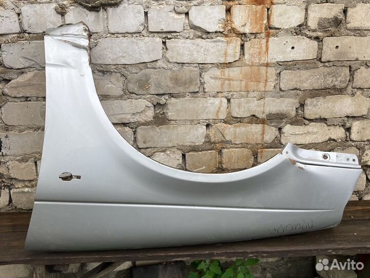 Левое крыло лада приора