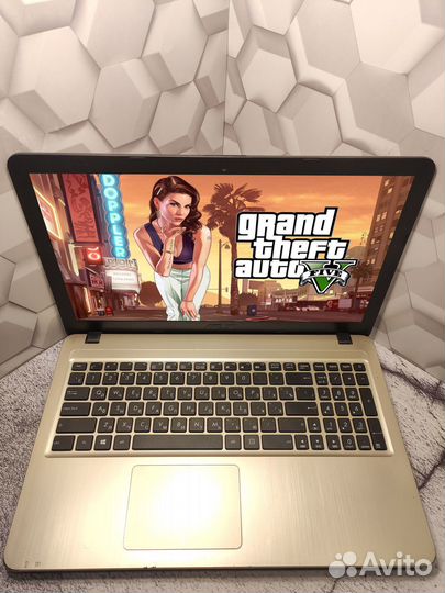 Мощный Asus GeForce 920M/SSD/8Гб Озу/intel i5