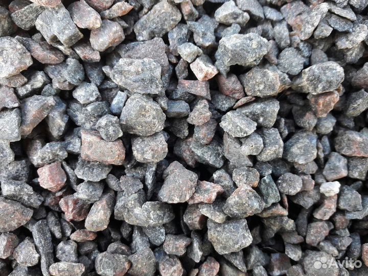 Щебень гранитный в наличии с доставкой