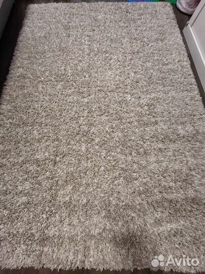 Ковер с длинным ворсом