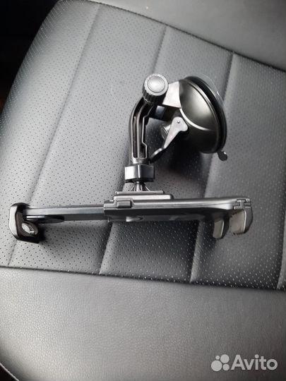 Держатель для телефона в машину
