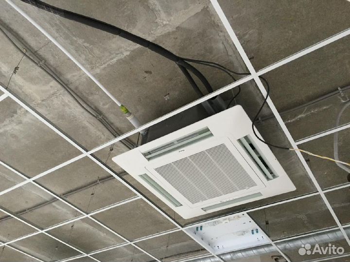 Кассетная сплит-система blca-H24/4R1 до 70 кв.м