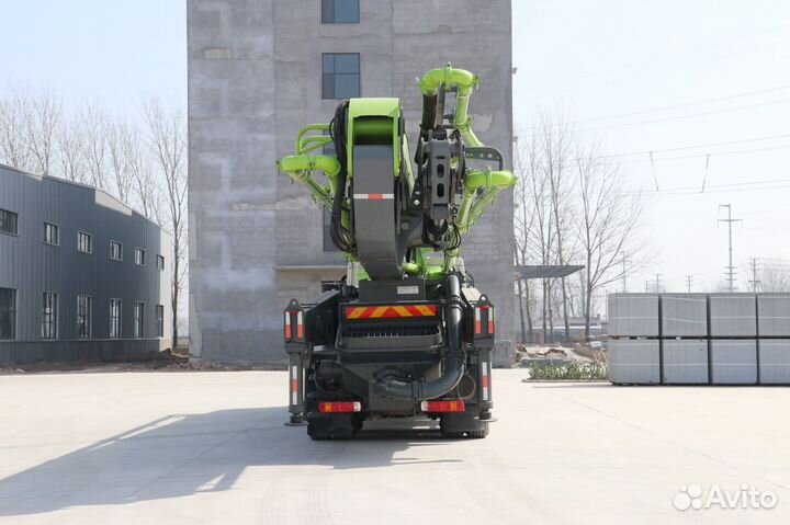 Автобетононасос Isuzu Giga, 2024