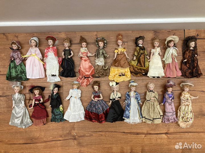 Коллекция куклы 