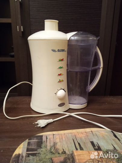 Соковыжималка Elkom