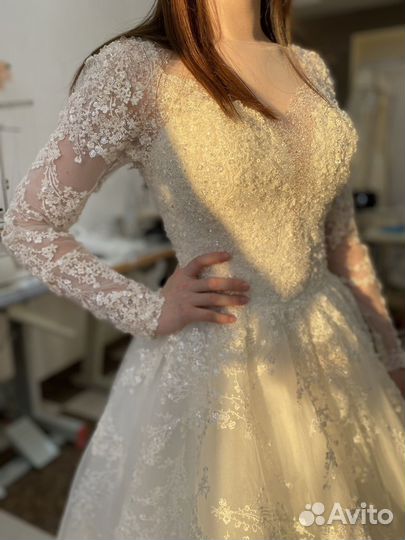 Свадебное платье