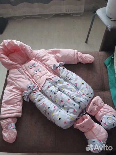 Зимний комбинезон для девочки
