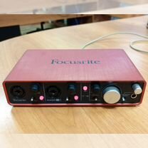 Звуковая карта Focusrite Scarlett 2i4 2nd Gen