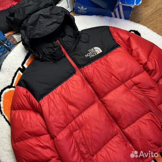 Пуховик The north face 700